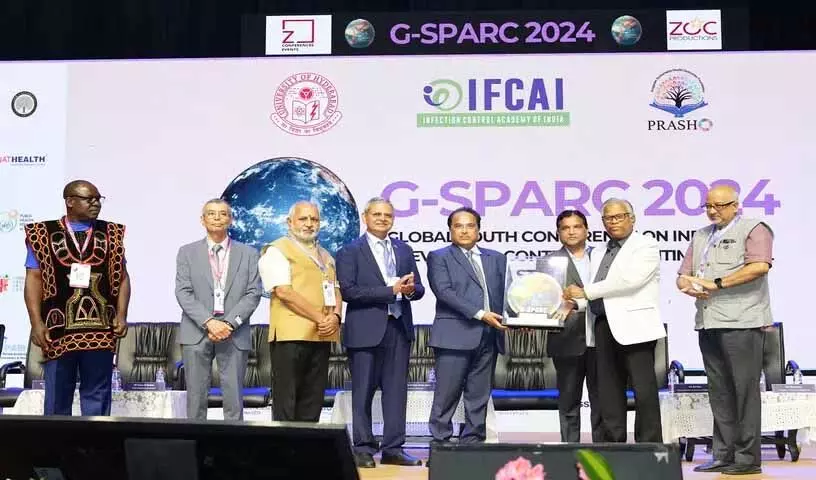 कॉन्टिनेंटल हॉस्पिटल्स को G-SPARC 2024 में शीर्ष अस्पताल उत्कृष्टता पुरस्कार मिला