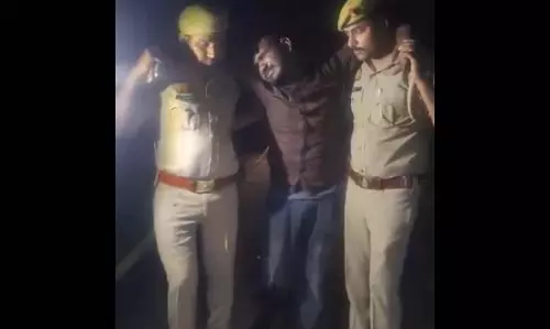 4 मर्डर करने वाला आरोपी एनकाउंटर में घायल, वीडियो 4 मर्डर करने वाला आरोपी एनकाउंटर में घायल, वीडियो