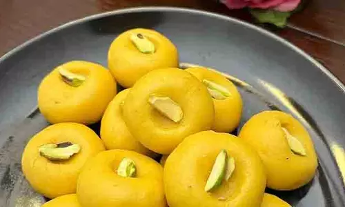 Shardiya navratri 2024:  मां चंद्रघंटा को लगाएं ये पकवान का भोग