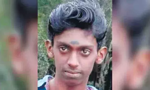 Murder of DYFI man : केरल उच्च न्यायालय ने ट्रायल कोर्ट द्वारा बरी किए गए सात लोगों को दोषी ठहराया Murder of DYFI man : केरल उच्च न्यायालय ने ट्रायल कोर्ट द्वारा बरी किए गए सात लोगों को दोषी ठहराया