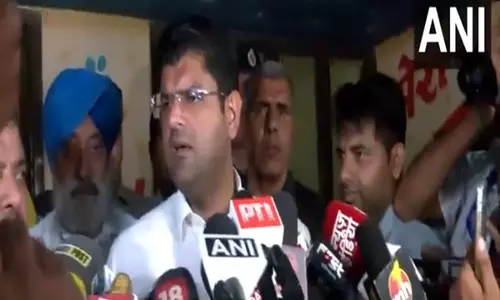 Haryana Elections: जेजेपी के दुष्यंत सिंह चौटाला ने कहा- हमारे गठबंधन को भारी बहुमत मिलेगा Haryana Elections: जेजेपी के दुष्यंत सिंह चौटाला ने कहा- हमारे गठबंधन को भारी बहुमत मिलेगा