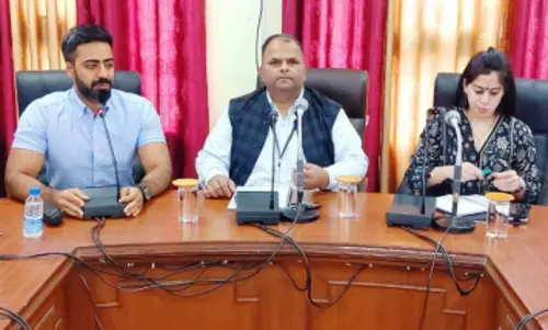 Dungarpur: विधानसभा उप चुनाव-2024 जिला व्यय निगरानी समिति का गठन Dungarpur: विधानसभा उप चुनाव-2024 जिला व्यय निगरानी समिति का गठन