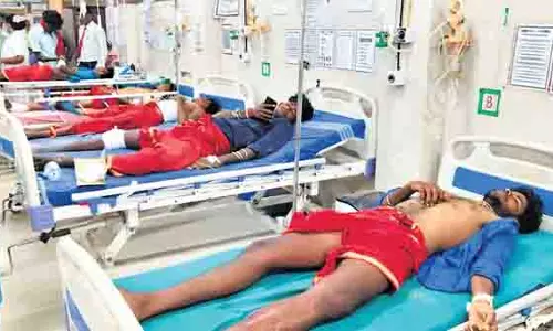 TN :  तिरुचेंदूर-कन्नियाकुमारी मार्ग पर ट्रक और ट्रक की टक्कर में तीन श्रद्धालुओं की मौत