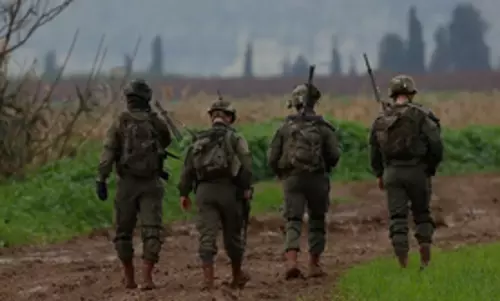 Israeli army ने कहा- इराकी आतंकवादियों द्वारा किए गए ड्रोन हमले में 2 सैनिक मारे गए Israeli army ने कहा- इराकी आतंकवादियों द्वारा किए गए ड्रोन हमले में 2 सैनिक मारे गए