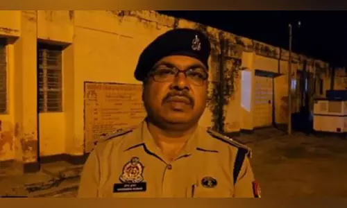 अमेठी हत्याकांड का मुख्य आरोपी गिरफ्तार, police से मुठभेड़ के बाद घायल अमेठी हत्याकांड का मुख्य आरोपी गिरफ्तार, police से मुठभेड़ के बाद घायल