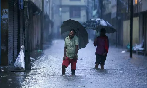 भारत ने बाढ़ और भूस्खलन के पीड़ितों की सहायता के लिए Nepal PM आपदा राहत कोष में योगदान दिया भारत ने बाढ़ और भूस्खलन के पीड़ितों की सहायता के लिए Nepal PM आपदा राहत कोष में योगदान दिया