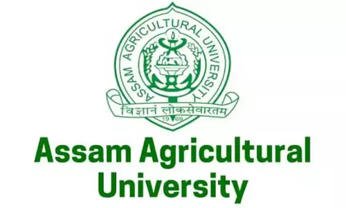 AAU रेशम उत्पादन के छात्रों ने लखीमपुर जिले में सूचना केंद्र की स्थापना की