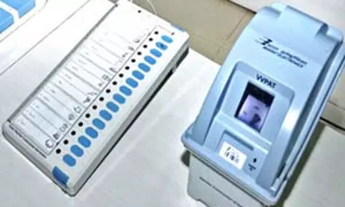 हरियाणा विधानसभा चुनाव: चौधरी रणजीत चौटाला, कविता दलाल, विनेश फोगाट ने किया मतदान