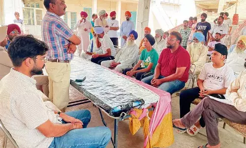 Malerkotla प्रशासन ने पराली जलाने और धान खरीद पर ध्यान केंद्रित किया