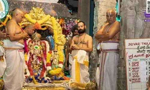 Tirumala ब्रह्मोत्सवम ध्वजारोहणम के साथ शुरू हुआ