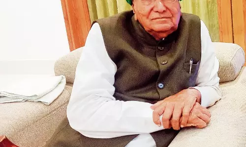 Punjab and Haryana उच्च न्यायालय ने ओम प्रकाश चौटाला की मानहानि शिकायत रद्द Punjab and Haryana उच्च न्यायालय ने ओम प्रकाश चौटाला की मानहानि शिकायत रद्द