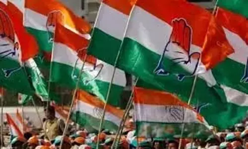 कांग्रेस ने तेलंगाना MLC चुनावों के लिए शिक्षकों और स्नातकों को निशाना बनाया कांग्रेस ने तेलंगाना MLC चुनावों के लिए शिक्षकों और स्नातकों को निशाना बनाया