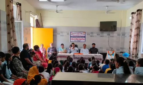 Dausa: बालिका एवं महिला कल्याण दिवस पर कार्यक्रम आयोजित