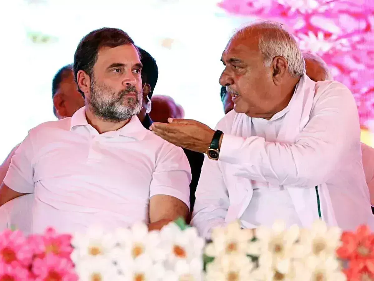 Jaipur: कांग्रेस के नेताओं ने हरियाणा में 6 दर्जन से अधिक सभाएं की Jaipur: कांग्रेस के नेताओं ने हरियाणा में 6 दर्जन से अधिक सभाएं की