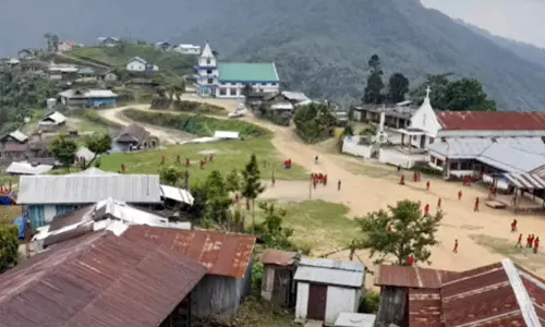 Seochung Student Union: शिक्षा सलाहकार के साथ शिक्षकों की कमी पर चर्चा Seochung Student Union: शिक्षा सलाहकार के साथ शिक्षकों की कमी पर चर्चा