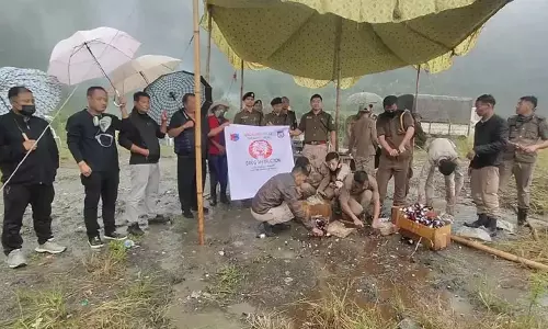 Nagaland : केएमए में 1.34 करोड़ रुपये की दवाएं नष्ट की गईं Nagaland : केएमए में 1.34 करोड़ रुपये की दवाएं नष्ट की गईं