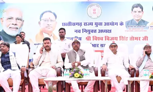 युवा आयोग के नव नियुक्त अध्यक्ष विश्व विजय सिंह तोमर ने किया पदभार ग्रहण युवा आयोग के नव नियुक्त अध्यक्ष विश्व विजय सिंह तोमर ने किया पदभार ग्रहण