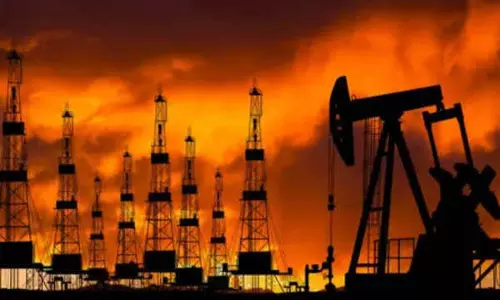 क्षेत्र-व्यापी युद्ध के बढ़ते खतरे के कारण Oil की कीमतों में 10% वृद्धि