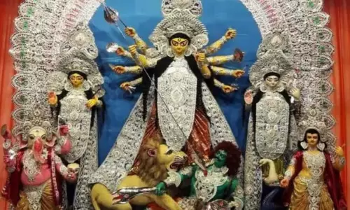 Assam सरकार ने दुर्गा पूजा को फिर से समर्थन दिया