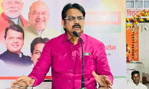 Mitkari ने हर्षवर्द्धन पटल के पुराने वीडियो पर चुटकी ली