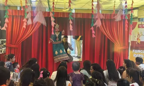 Delhi में रामलीला का जश्न, नन्हे-मुन्ने बच्चों ने भी लिया हिस्सा