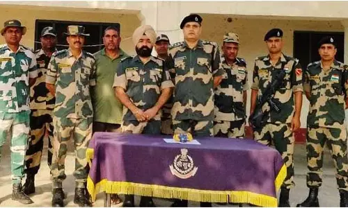 संयुक्त अभियान में पुलिस, BSF ने 550 ग्राम हेरोइन जब्त की