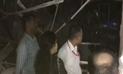 MP: जबलपुर में निर्माणाधीन होटल में गैस रिसाव के कारण विस्फोट में 1 की मौत, 8 घायल MP: जबलपुर में निर्माणाधीन होटल में गैस रिसाव के कारण विस्फोट में 1 की मौत, 8 घायल