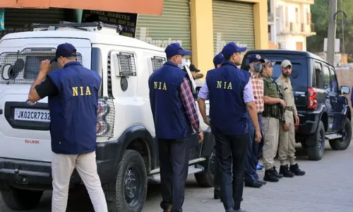 NIA ने कई राज्यों में छापेमारी के बाद जैश-ए-मोहम्मद के कथित आतंकवादी को गिरफ्तार किया NIA ने कई राज्यों में छापेमारी के बाद जैश-ए-मोहम्मद के कथित आतंकवादी को गिरफ्तार किया
