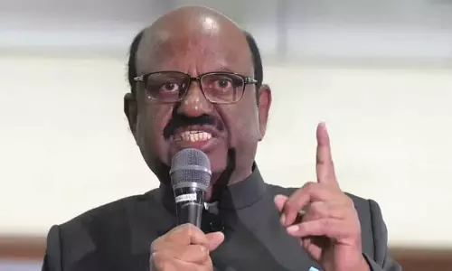 Bengal के राज्यपाल ने राज्य सरकार पर साधा निशाना Bengal के राज्यपाल ने राज्य सरकार पर साधा निशाना