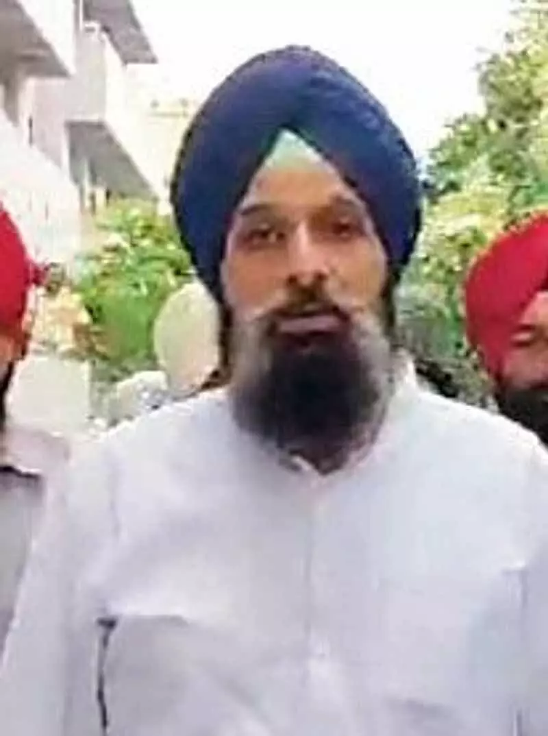 Majithia ने आरोप लगाया कि आप जमीनी स्तर पर लोकतंत्र का गला घोंट रही