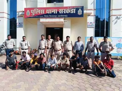 फरार आरोपियों के लिए पुलिस ने चलाया गिरफ्तारी अभियान, 14 धराए