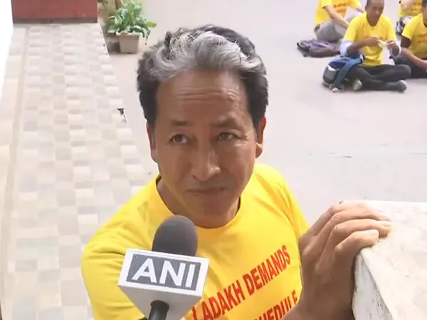 Sonam Wangchuk ने केंद्र द्वारा मांगें पूरी न होने तक अनिश्चितकालीन अनशन की घोषणा की