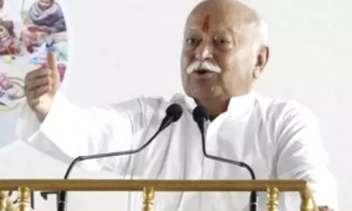 हिंदू समाज को एकजुट होकर मिटाना चाहिए मतभेद: मोहन भागवत