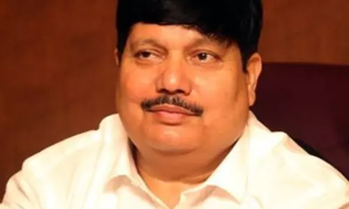 भाजपा नेता ने की अपने घर पर हुए हमले की एनआईए जांच की मांग, खटखटाया कलकत्ता हाईकोर्ट का दरवाजा भाजपा नेता ने की अपने घर पर हुए हमले की एनआईए जांच की मांग, खटखटाया कलकत्ता हाईकोर्ट का दरवाजा