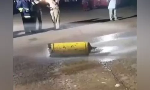 Odisha डिशा के भुवनेश्वर में केमिकल फैक्ट्री में गैस रिसाव