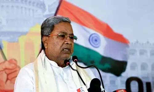 Karnataka को कन्नड़ को मुख्य भाषा के रूप में अपनाना चाहिए: सीएम सिद्धारमैया