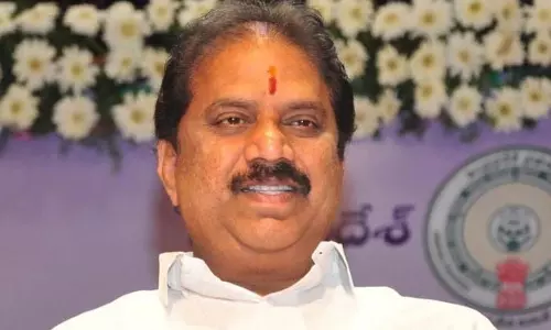 Andhra Pradesh: बाढ़ पीड़ितों को मुआवजा देने पर श्वेत पत्र जारी करें Andhra Pradesh: बाढ़ पीड़ितों को मुआवजा देने पर श्वेत पत्र जारी करें