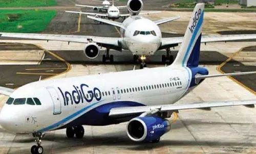 इंडिगो में बड़ी तकनीकी खराबी, देशभर में यात्री फंसे