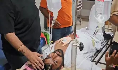 Punjab: पंजाब में अकाली नेता से बहस के दौरान आप नेता को गोली मारी गई Punjab: पंजाब में अकाली नेता से बहस के दौरान आप नेता को गोली मारी गई