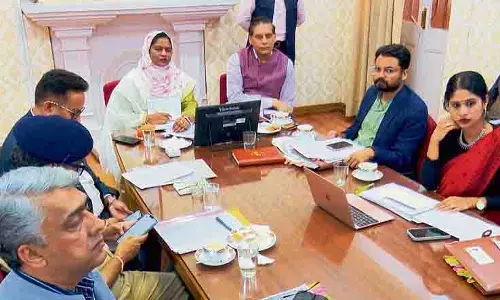 Himachal : अल्पसंख्यकों के लिए कल्याणकारी योजनाओं पर काम की समीक्षा की गई Himachal : अल्पसंख्यकों के लिए कल्याणकारी योजनाओं पर काम की समीक्षा की गई