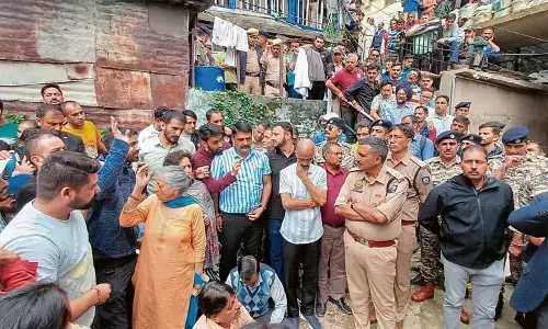 संजौली मस्जिद की ऊपरी 3 मंजिलें ध्वस्त करें: Commissioner Court संजौली मस्जिद की ऊपरी 3 मंजिलें ध्वस्त करें: Commissioner Court