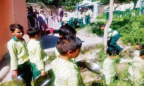 Himachal: भुंतर स्कूल में अनियमित जलापूर्ति