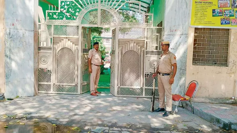 Haryana : करनाल में पांच स्ट्रांगरूमों में ईवीएम के लिए त्रिस्तरीय सुरक्षा