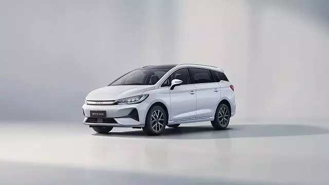 BYD eMax 7 भारत में 8 अक्टूबर 2024 को लॉन्च होगा