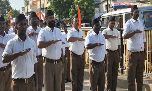 आरएसएस ने Tamil Nadu में रूट मार्च निकाला
