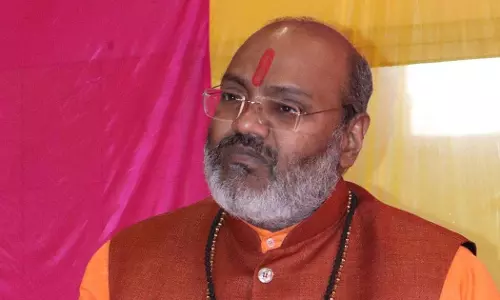 Telangana: यति नरसिंहानंद के खिलाफ FIR दर्ज