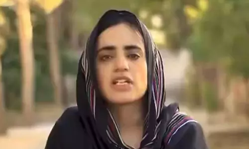 बलूच कार्यकर्ता ने पश्तून तहफुज मूवमेंट पर Pakistan के प्रतिबंध की निंदा की