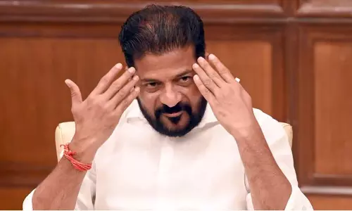 CM Revanth Reddy ने विपक्षी नेताओं को मूसी जलग्रहण क्षेत्र में रहने की चुनौती दी CM Revanth Reddy ने विपक्षी नेताओं को मूसी जलग्रहण क्षेत्र में रहने की चुनौती दी