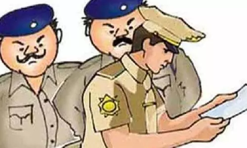 Lucknow: यूपी पुलिस कर्मियों की एक माह तक छुट्टियों पर लगी रोक
