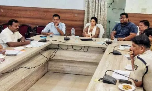 आवास एवं शहरी कार्य मंत्रालय के प्रधान सचिव ने परियोजना का जायजा लिया आवास एवं शहरी कार्य मंत्रालय के प्रधान सचिव ने परियोजना का जायजा लिया